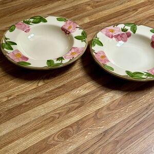 2 PC  SOUP BOWLS